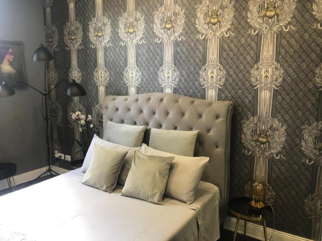 Lippi 42 Guest House Single Room'S In Villa With Garden Milan Exterior photo
